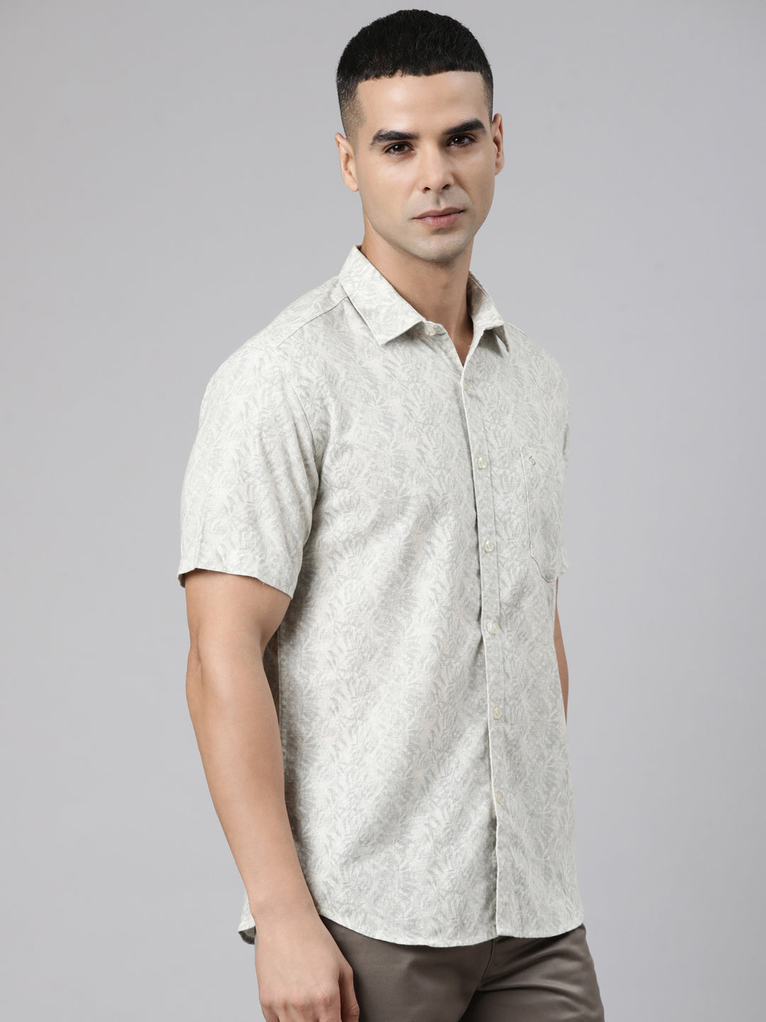 Classic Polo Men's Half Sleeve Off-White Polo Neck Slim Fit Printed Cotton Casual Shirt | SR1-EL-07 B-HS-PRT-SF