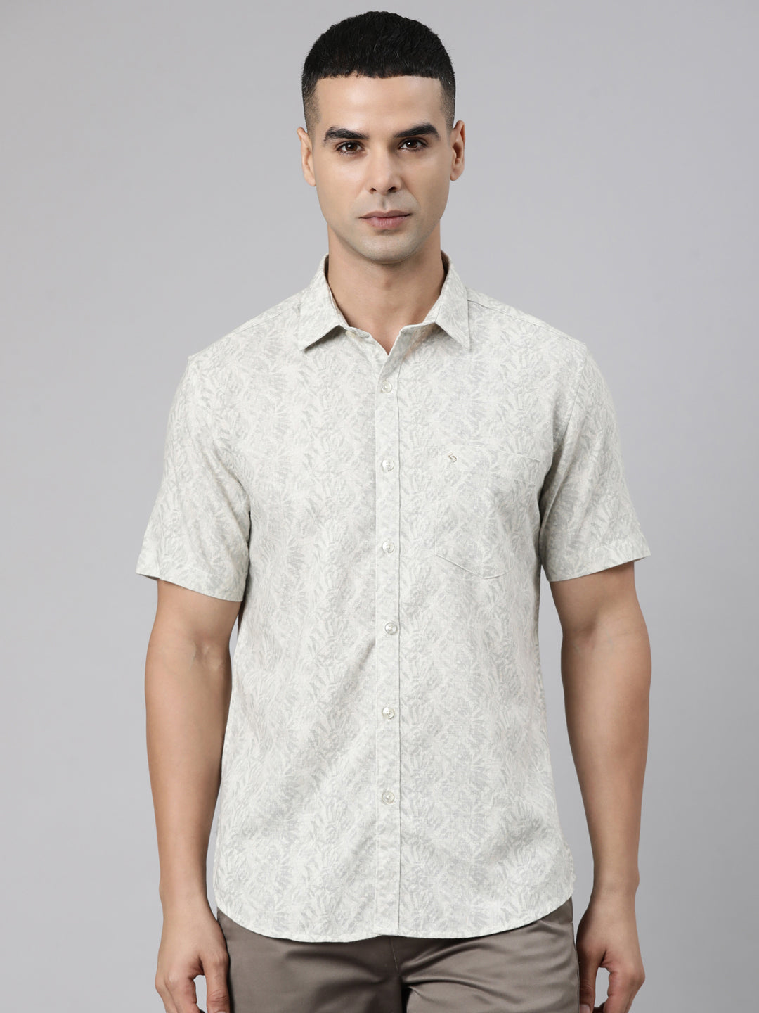 Classic Polo Men's Half Sleeve Off-White Polo Neck Slim Fit Printed Cotton Casual Shirt | SR1-EL-07 B-HS-PRT-SF
