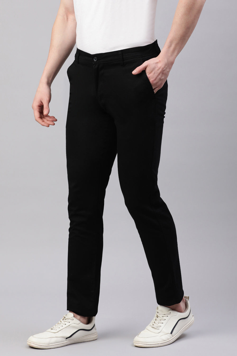 Classic Polo Men's Black Moderate Fit Solid Trouser