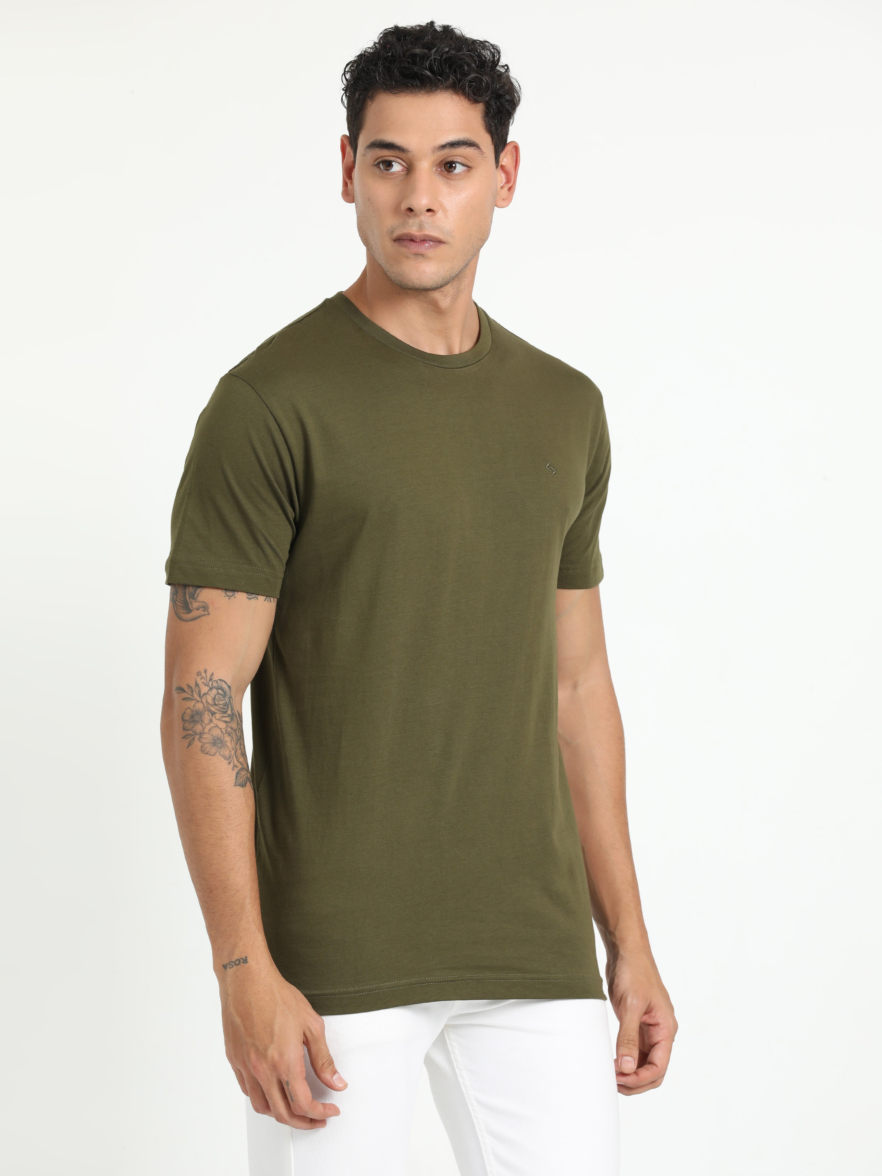 Classic Polo Men's Half Sleeve Olive Round Neck Slim Fit Solid T-Shirt | TOY-KALVIK OLIVE SF C