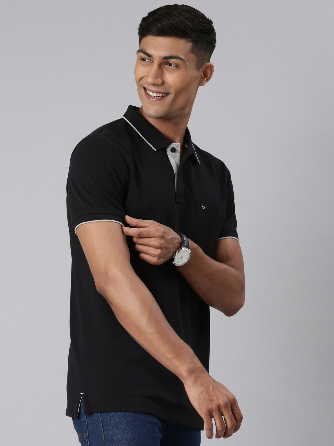 Classic Polo Men's Polo Neck Black Slim Fit T-shirt | 4SSN 226