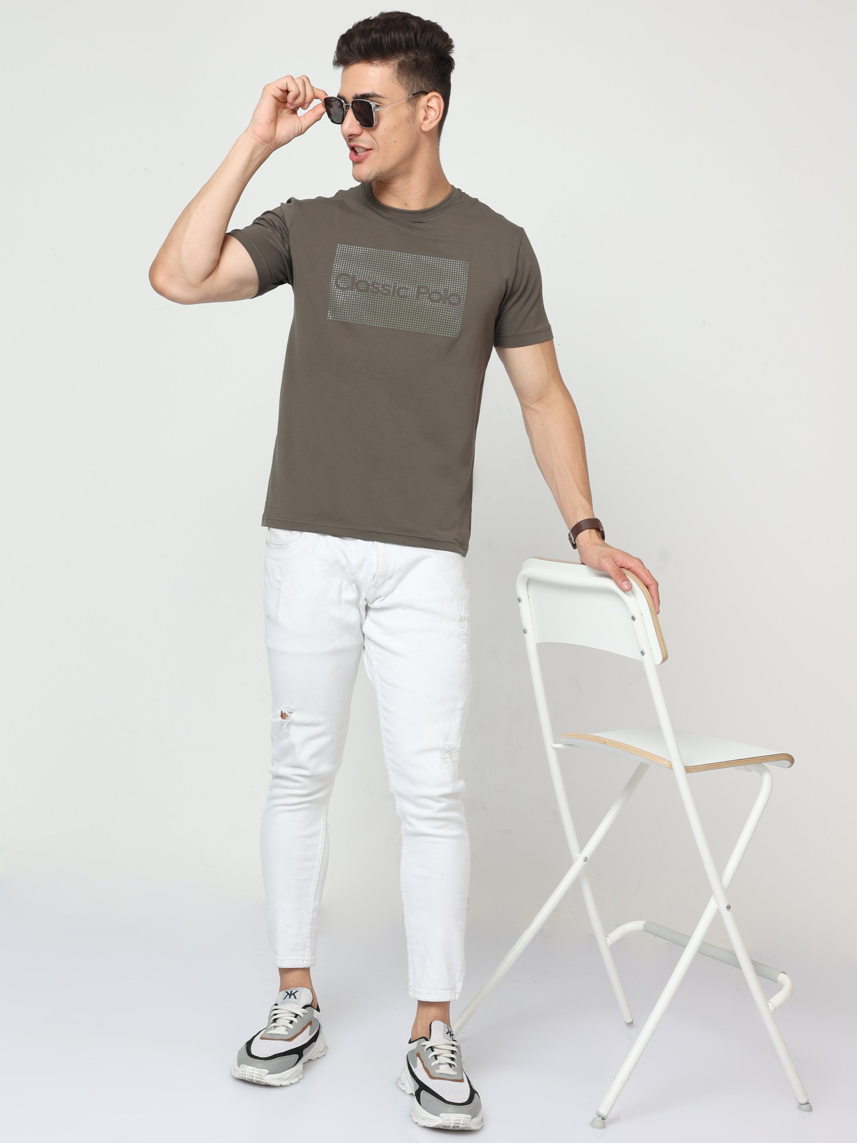 Classic Polo Mens Pure Cotton Half Sleeve Printed Slim Fit Crew Neck Grey Color T Shirt | Baleno - 520 A