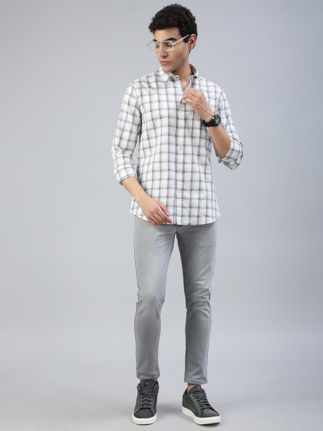 Classic Polo Men's Full Sleeve White/Dark Blue Polo Neck Slim Fit Checked Shirt||SQ1-CL-64 B-FS-CHK-SF