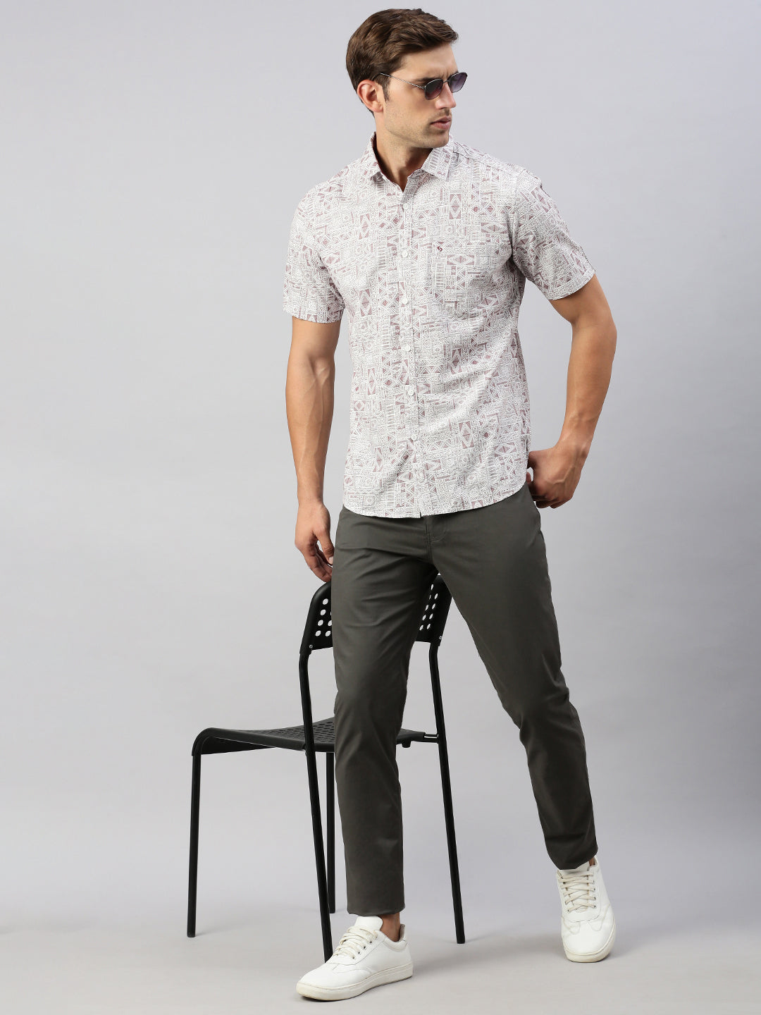 Classic Polo Men's Half Sleeve White/Maroon Slim Fit Printed Casual Shirt | SP2-CL-37 A-HS-PRT-SF
