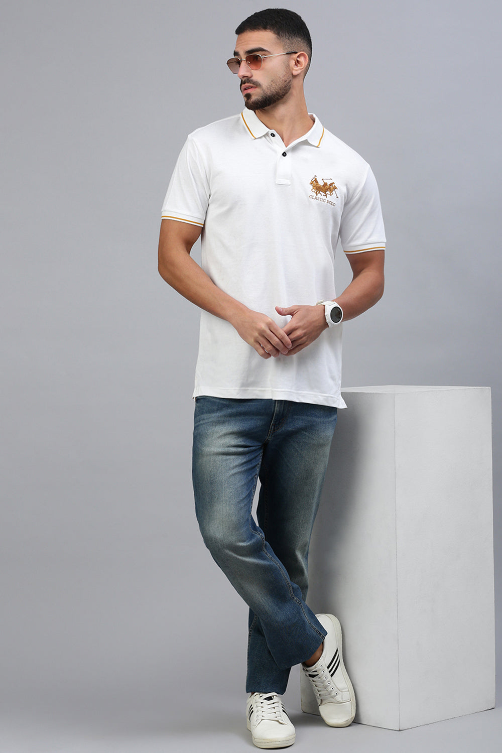 Classic Polo Men's Half Sleeve White Polo Neck Slim Fit Embroidery T-Shirt