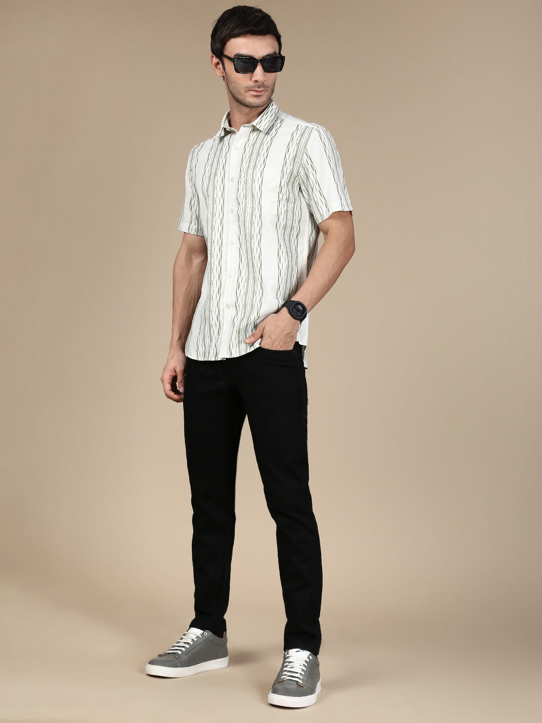 Classic Polo Men's Black Slim Fit Solid Denim||CPDQ1-15-BLK-AF