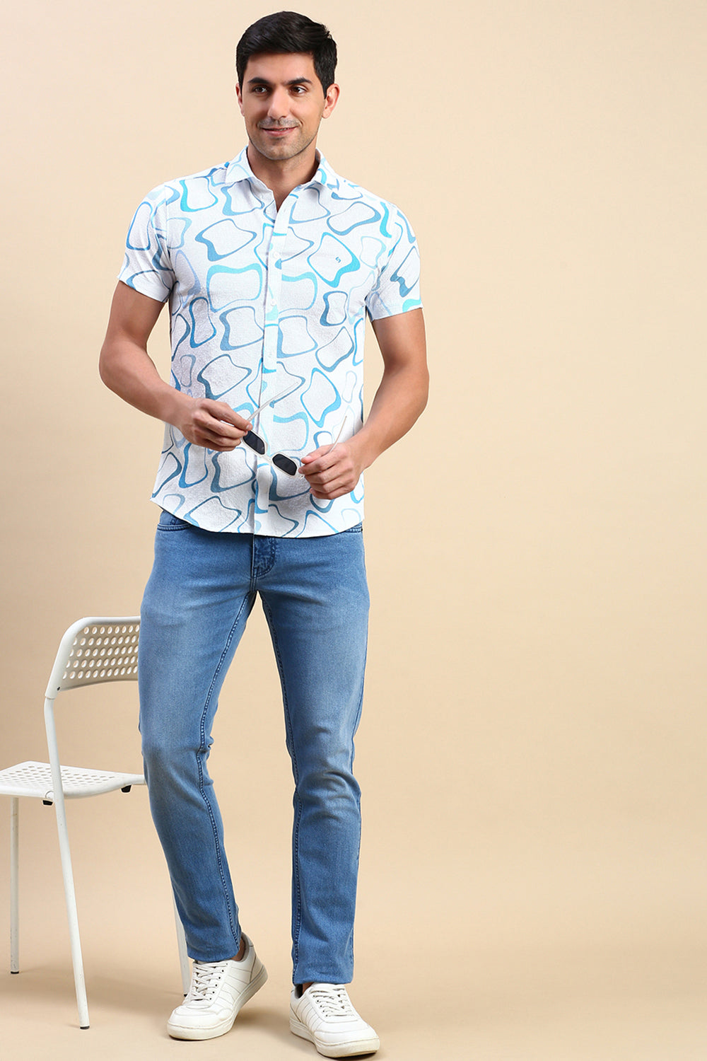 Classic Polo Men's Ice Blue Slim Fit Solid Denim | MEZCLILLA-ICE BLUE-SK