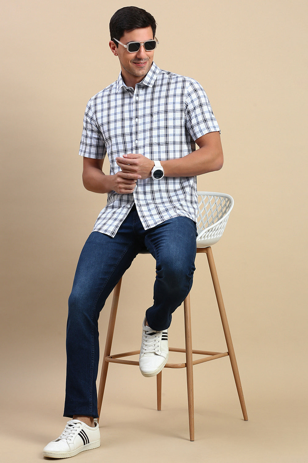 Classic Polo Men's Half Sleeve White/Black Polo Neck Slim Fit Checked Shirt | SP2-CL-76 A-HS-CHK-SF