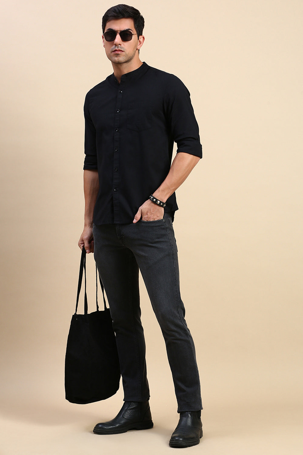 Classic Polo Men's Full Sleeve Black Mandarin Neck Slim Fit Solid Shirt | SP2-EL-43 C-FS-SLD-SF-M