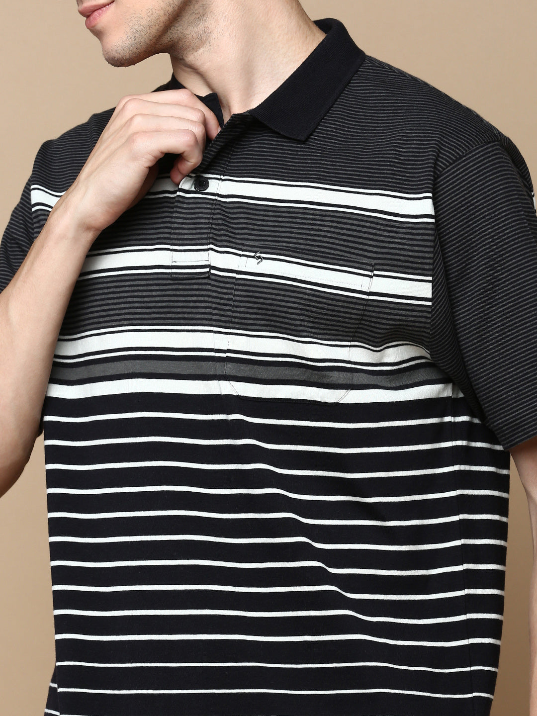 Classic Polo Men's Half Sleeve Black/White Polo Neck Cotton Authentic Fit T Shirt | AVON - 591 B AF P