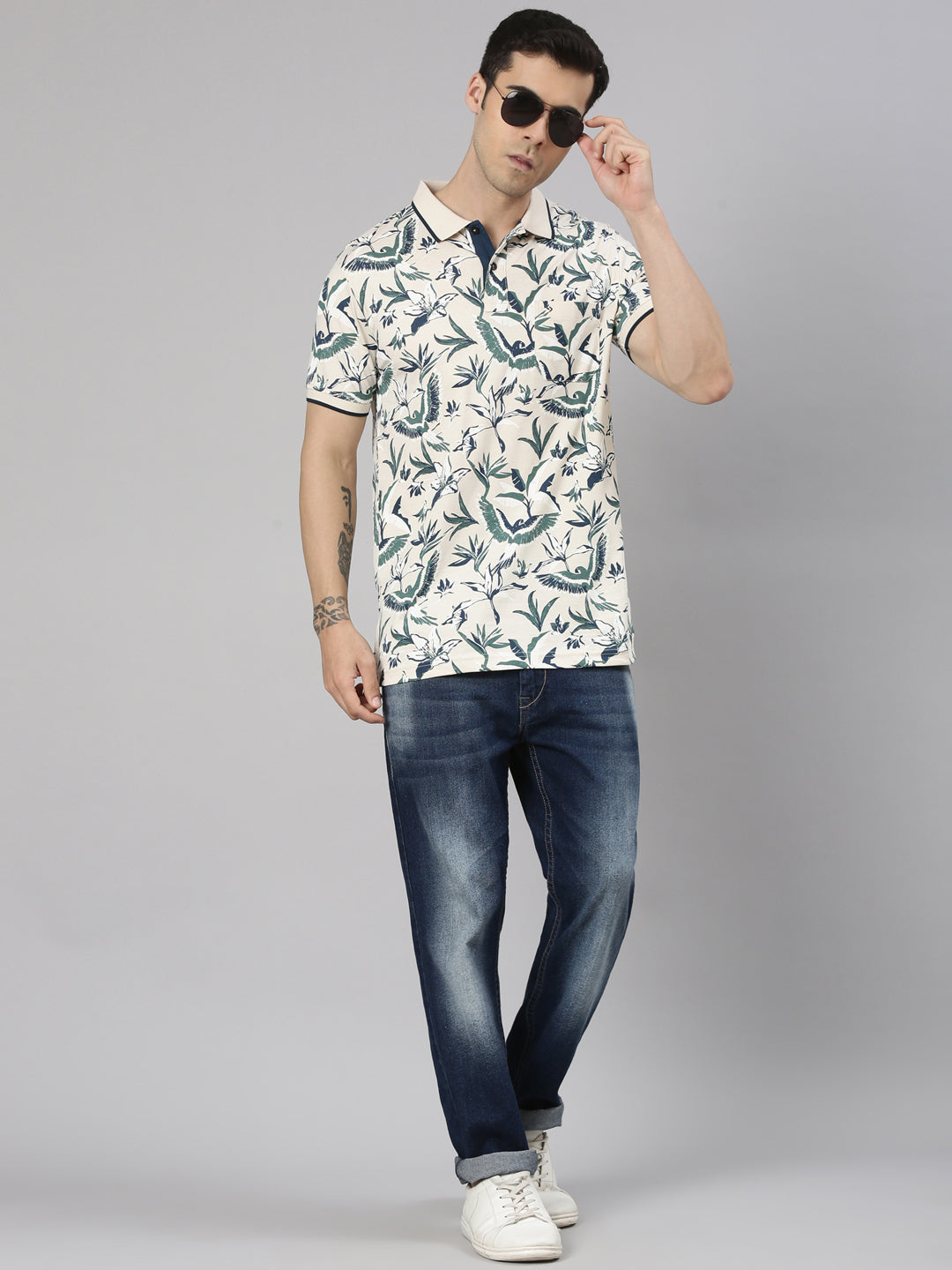 Classic Polo Men's Half Sleeve White/Blue Polo Neck Slim Fit All-Over Print Cotton T-Shirt | BELLO - 360 B SF P