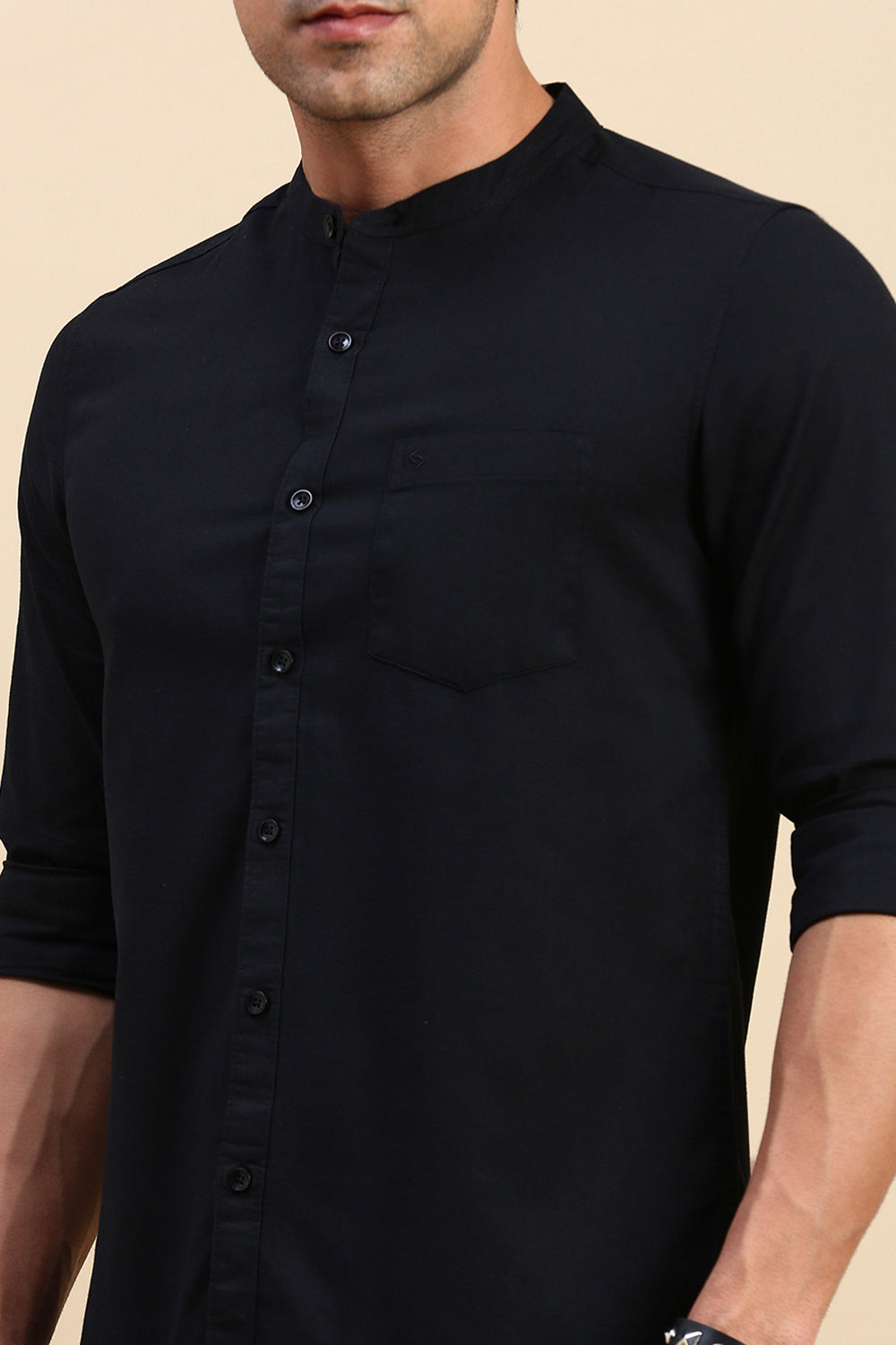 Classic Polo Men's Full Sleeve Black Mandarin Neck Slim Fit Solid Shirt | SP2-EL-43 C-FS-SLD-SF-M