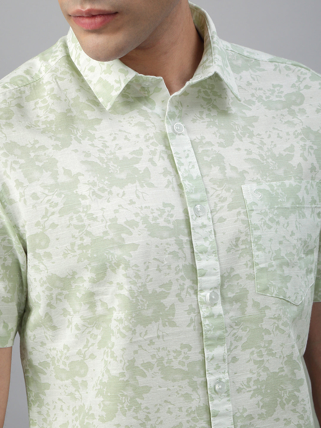 Classic Polo Men's Half Sleeve Lt.Green/White Polo Neck Slim Fit All Over Print Shirt||SQ1-CL-09 A-HS-PRT-SF