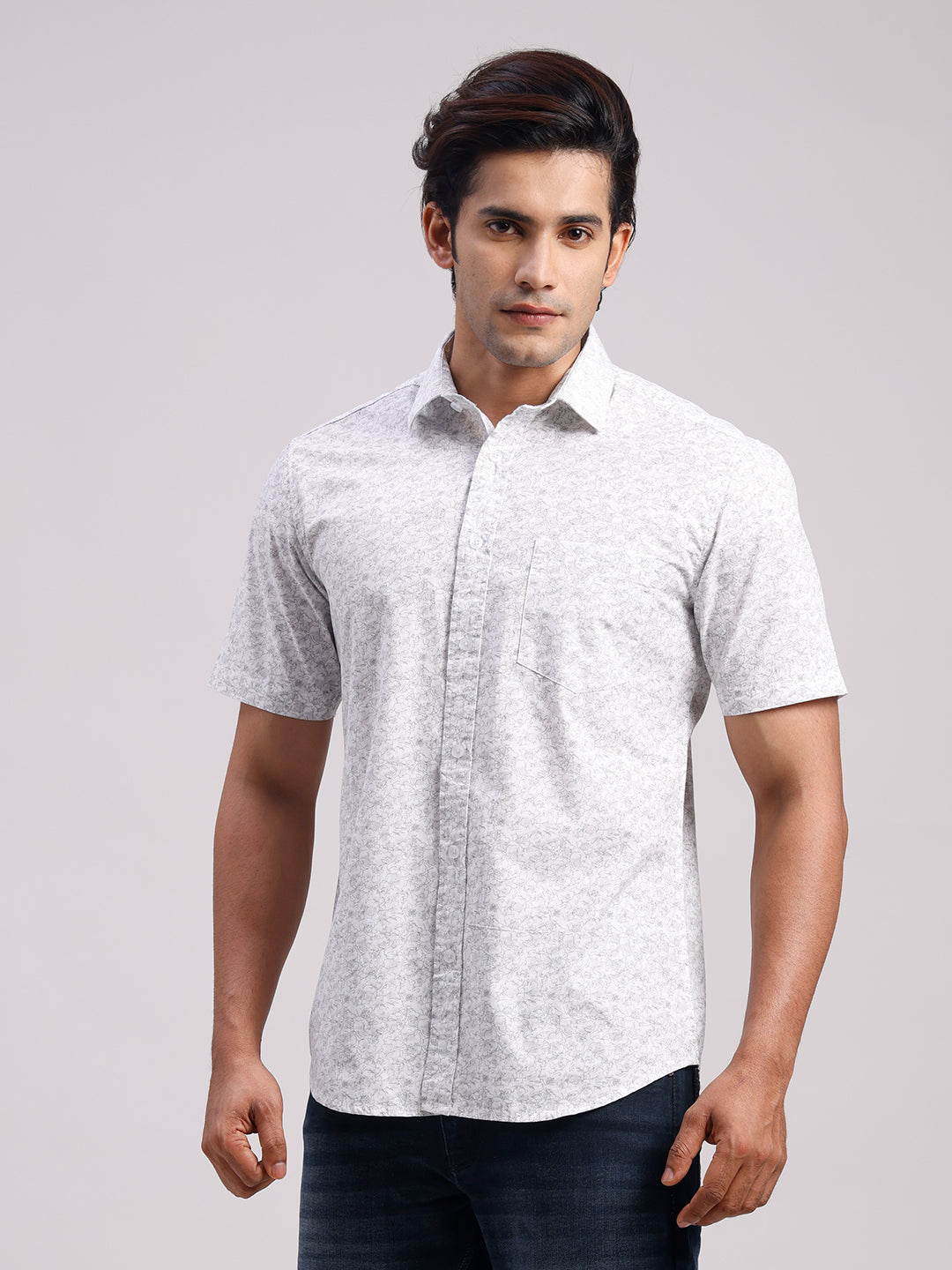 Classic Polo Men's Half Sleeve White Polo Neck Slim Fit All-Over Print Cotton Casual Shirt | SR1-CL-25 B-HS-PRT-SF