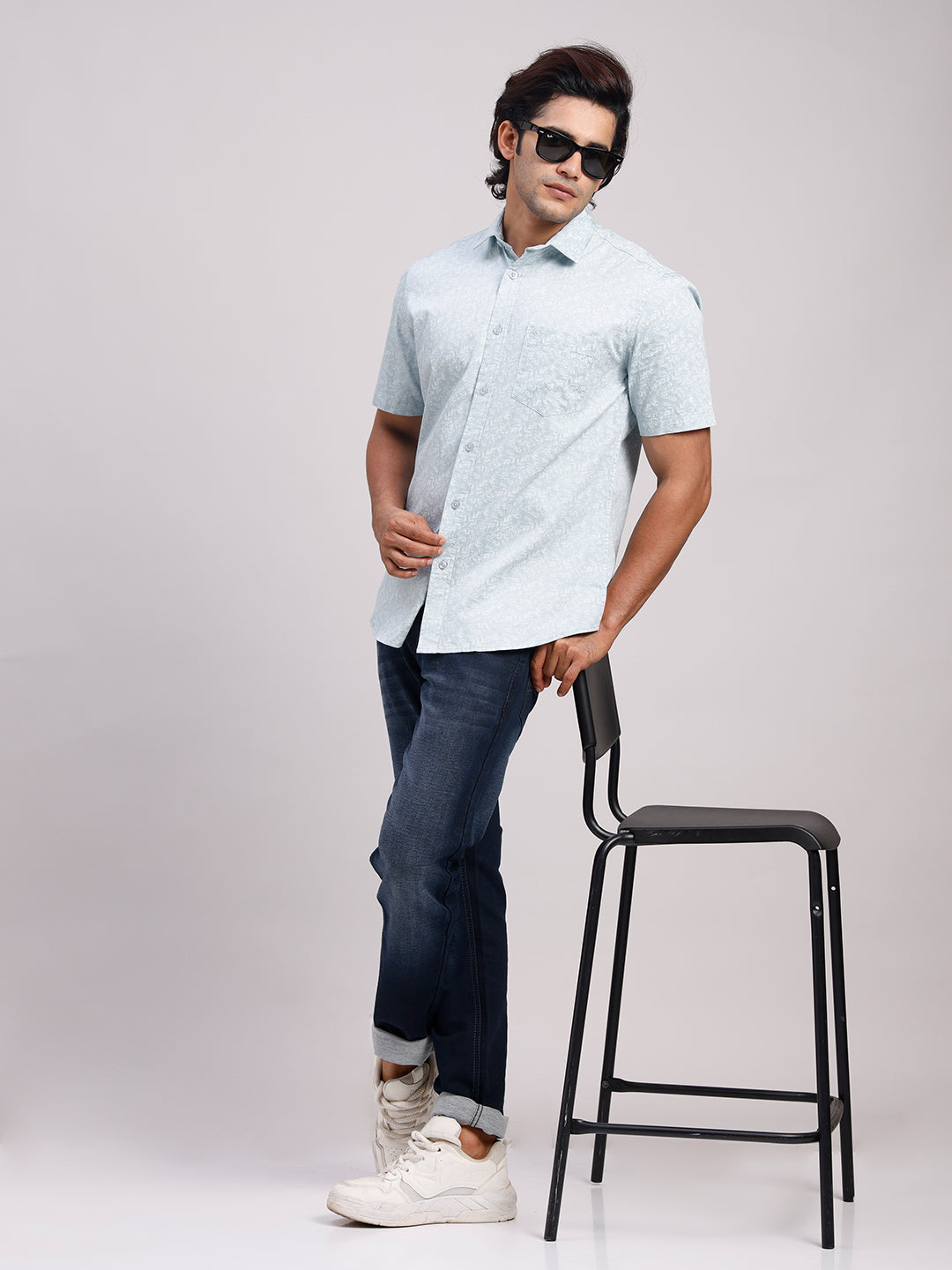 Classic Polo Men's Half Sleeve Light Blue/White Polo Neck Slim Fit All-Over Print Cotton Casual Shirt | LSHR1-CL-18 B-HS-PRT-SF