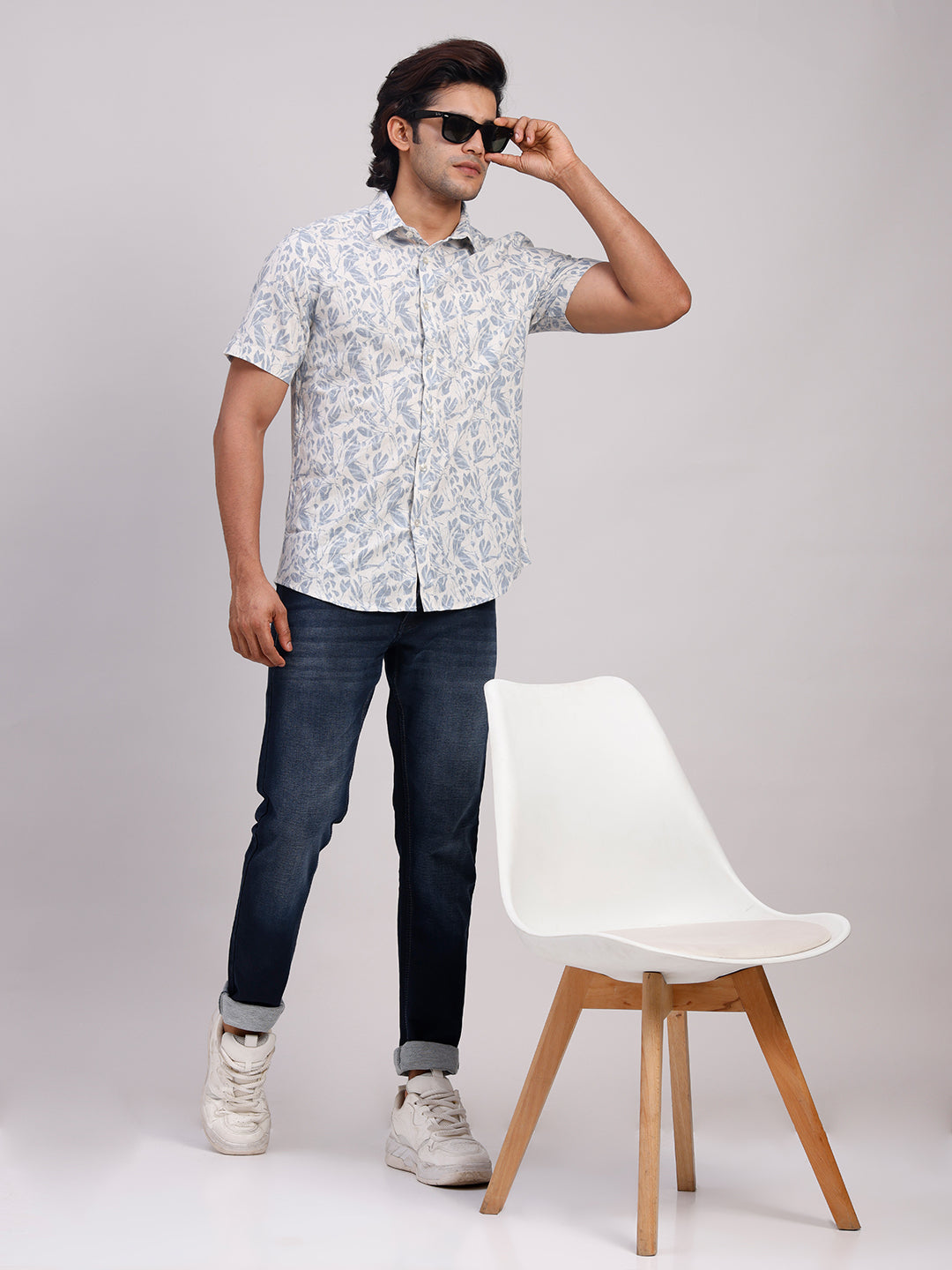 Classic Polo Men's Half Sleeve Off-White/Blue Polo Neck Slim Fit All-Over Print Cotton Casual Shirt | SR1-EL-08 C-HS-PRT-SF