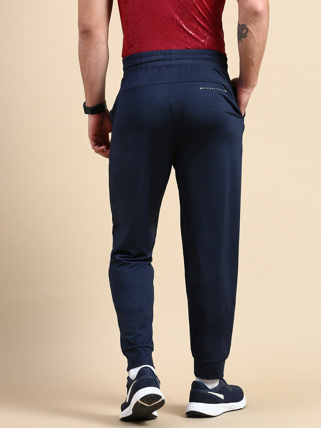 Buy Men Solid Regular Fit Navy Jogger Pants Online - 255944 | Allen Solly