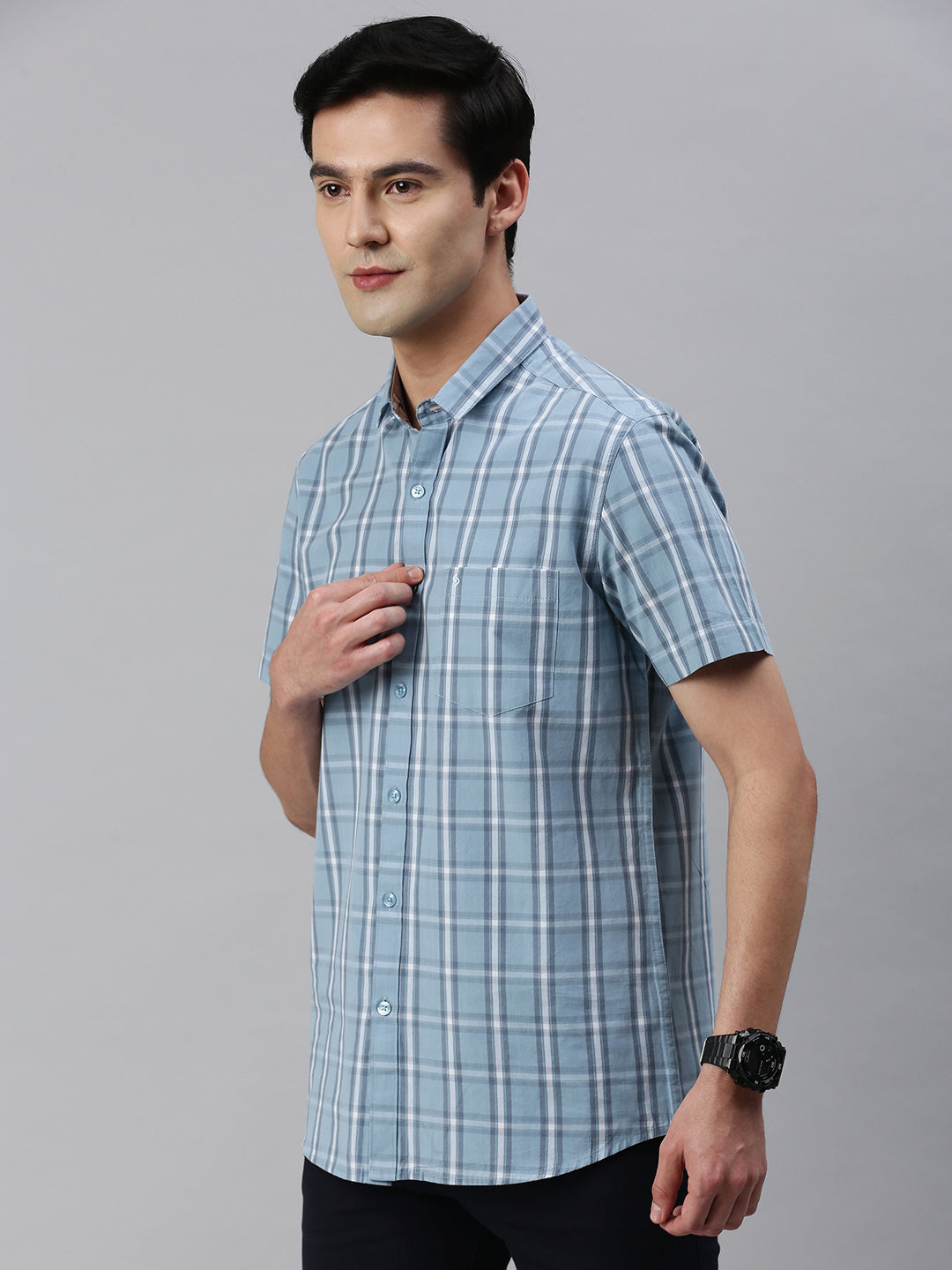 Classic Polo Men's Cotton Half Sleeve Checked Slim Fit Collar Neck Blue Color Woven Shirt | So1-106 A