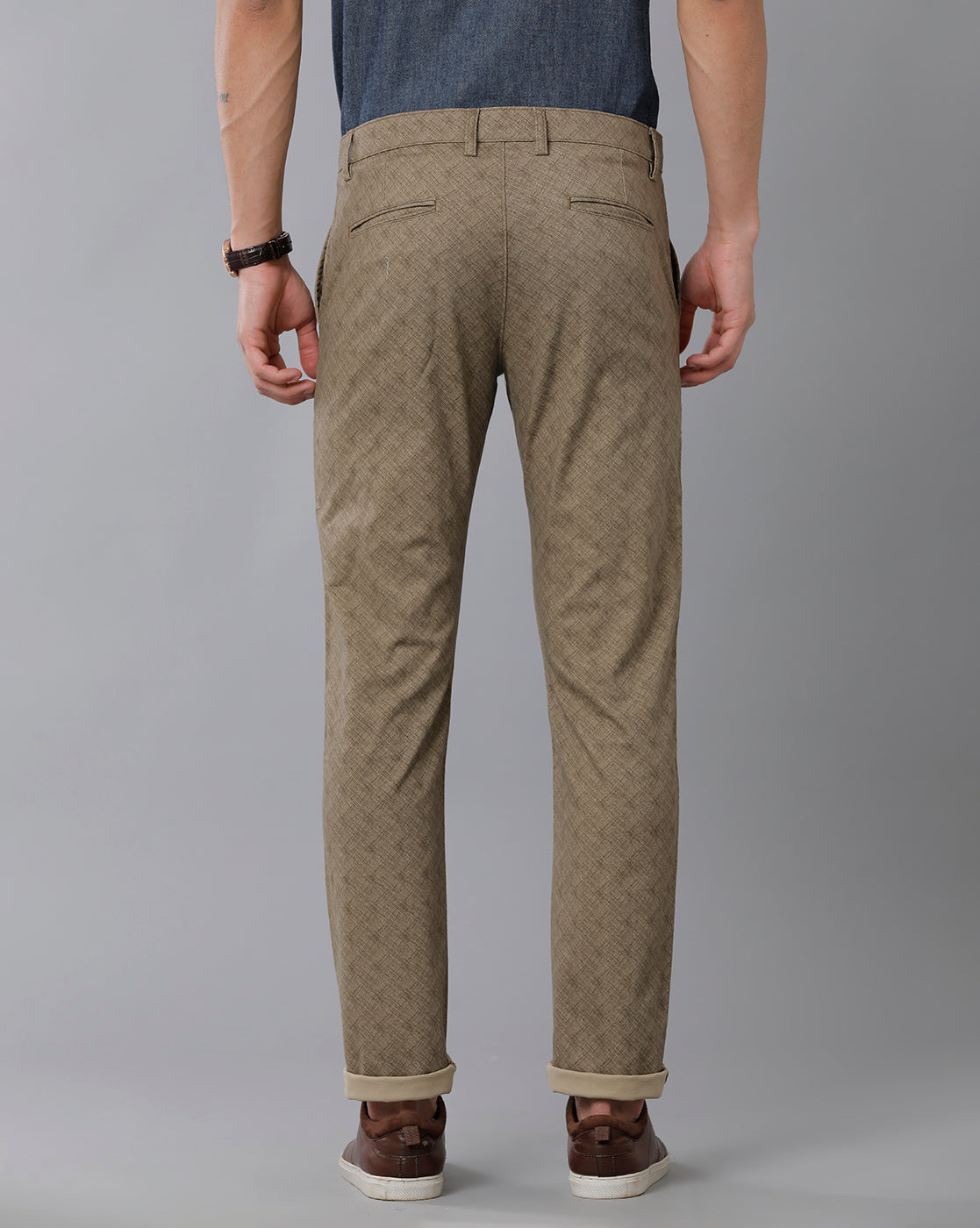 U.S. POLO ASSN. Casual Trousers : Buy U.S. POLO ASSN. Men Light Olive  Regular Fit Printed Casual Trousers Online | Nykaa Fashion