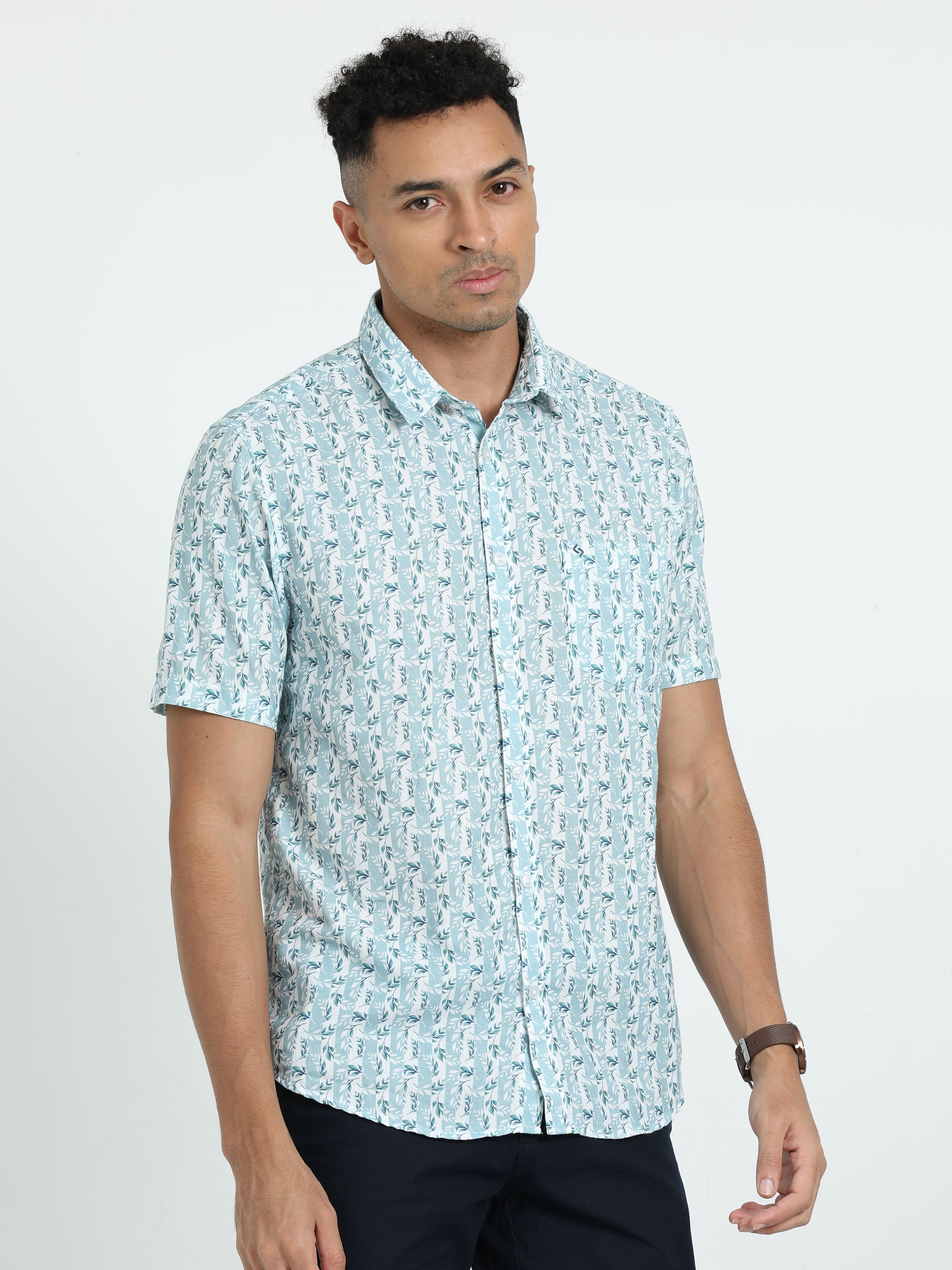 Classic Polo Men's Printed Blue Cotton Half Sleeve Woven Shirt | SO2-132 A-HS-PRT-SF