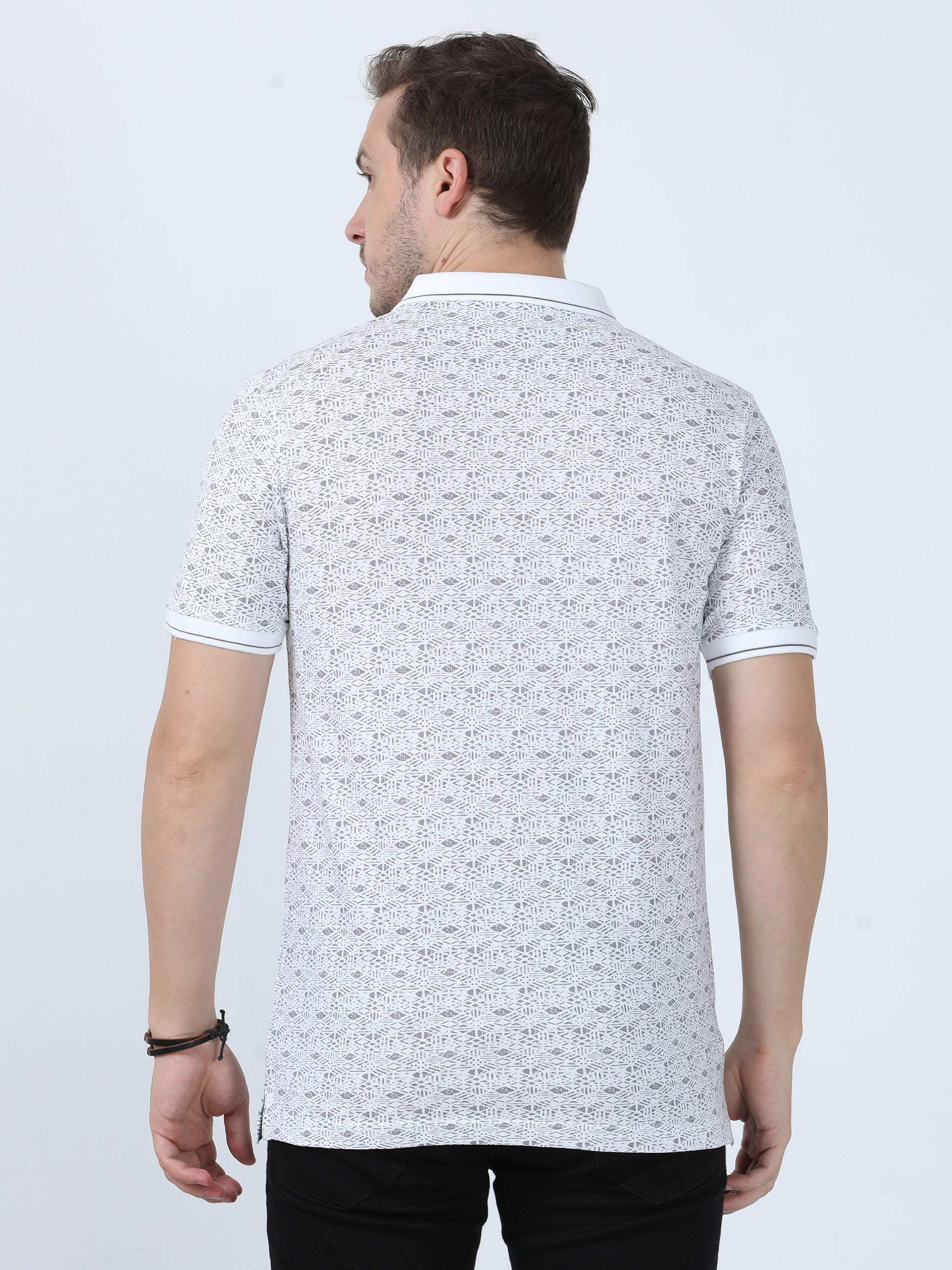 Classic Polo Men's Printed White Cotton Half Sleeve T-Shirt | BEAU - 241 A SF P