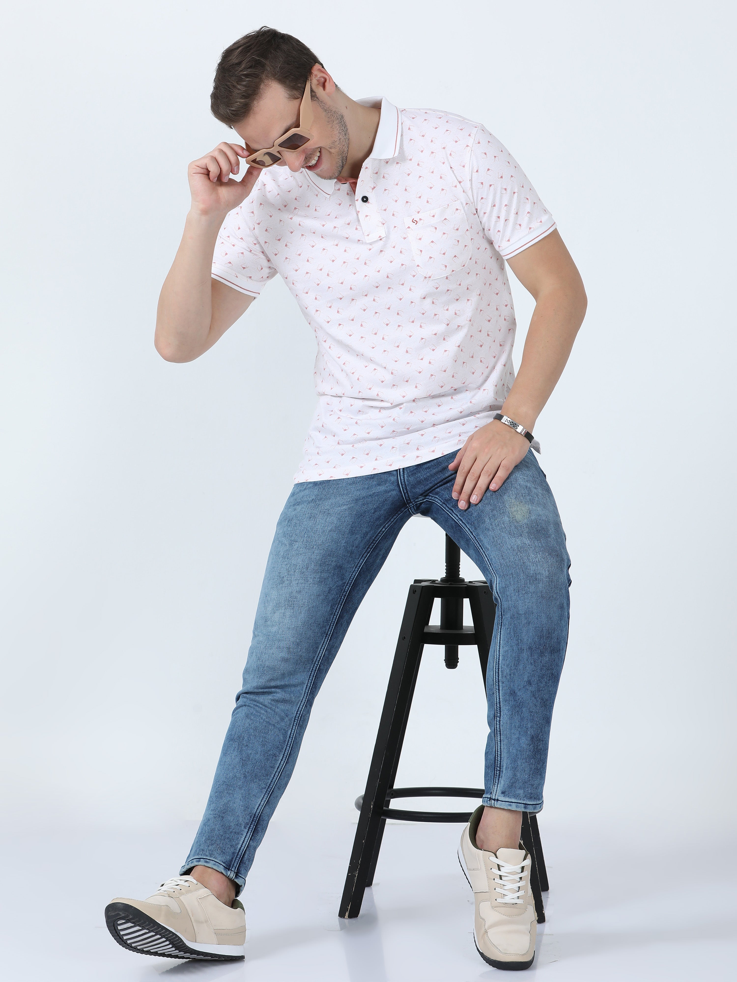 Classic Polo Men's Printed White/Red Cotton Half Sleeve T-Shirt | BELLO - 261 B SF P