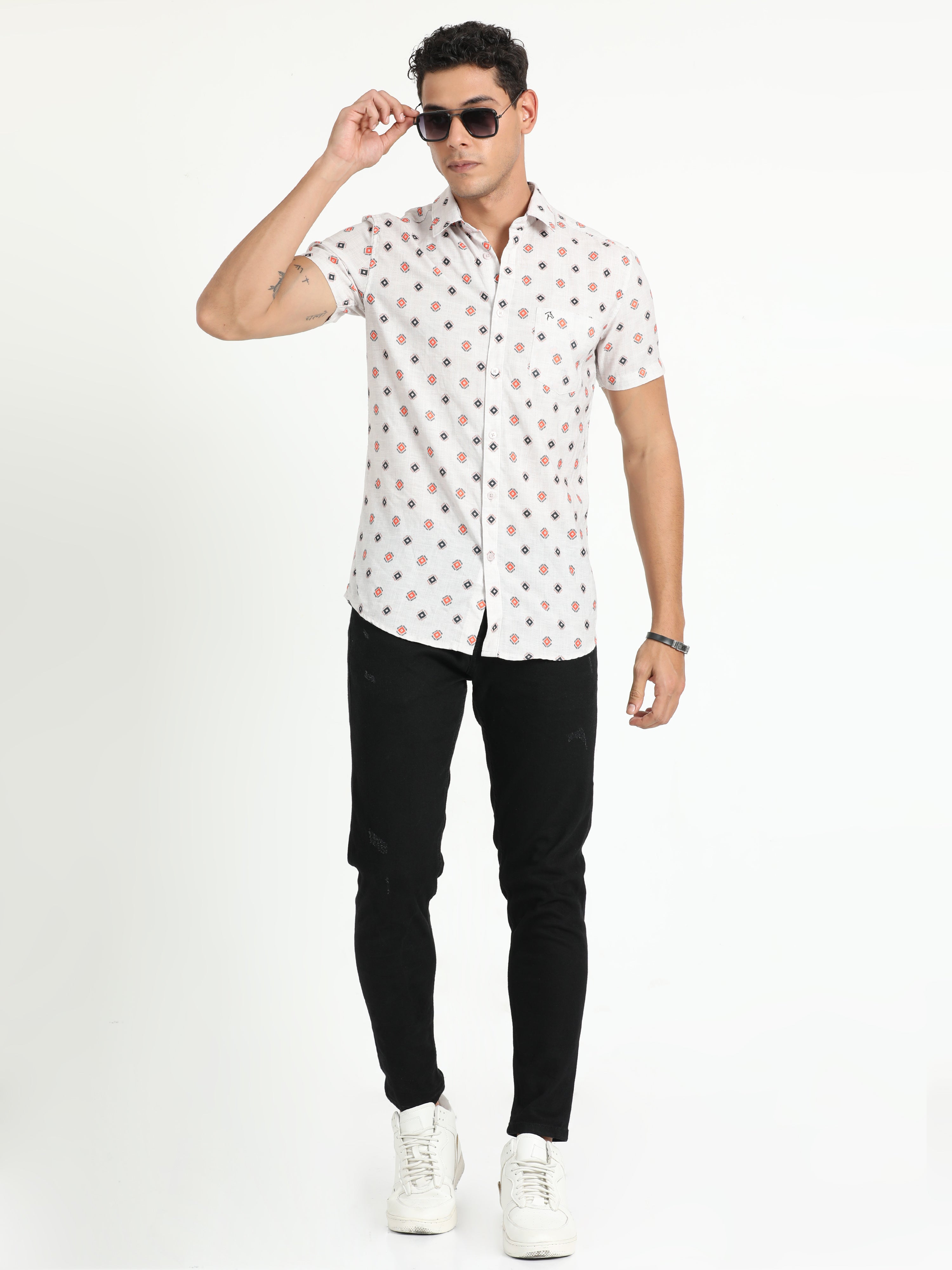 Cp Bro Men's Printed White Cotton Half Sleeve Woven Shirt | SBO2-95 A-HS-PRT-BSL