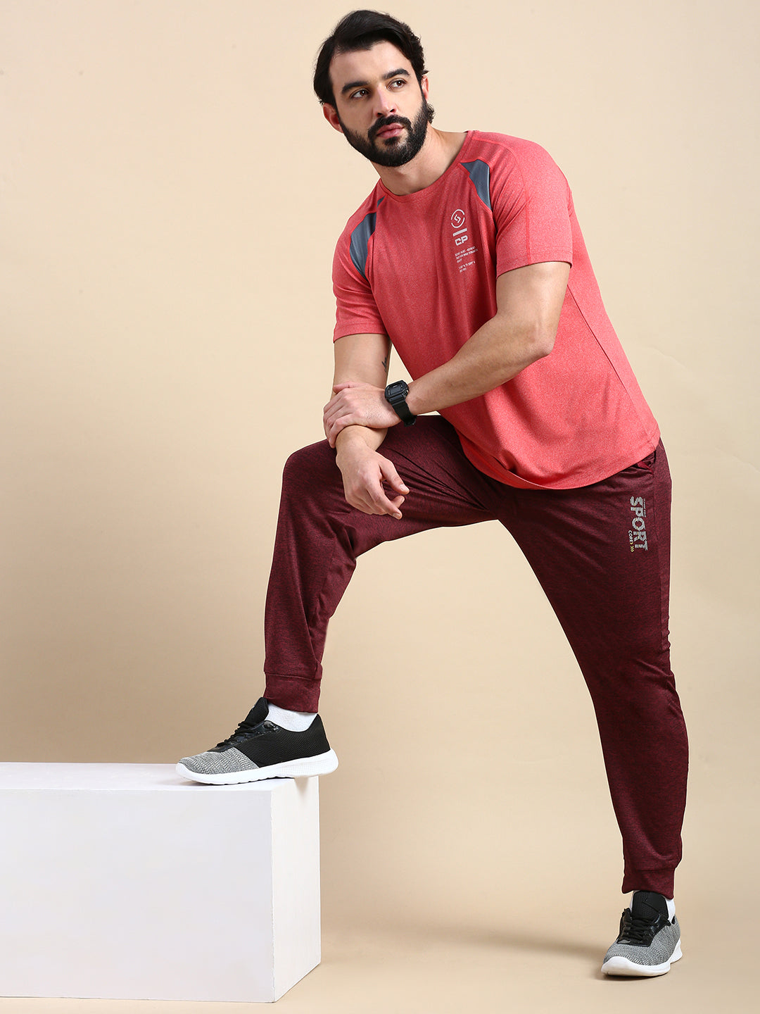 Classic Polo Men's Round Neck Polyester Red Slim Fit Active Wear T-Shirt | GENX-CREW 17B SF C