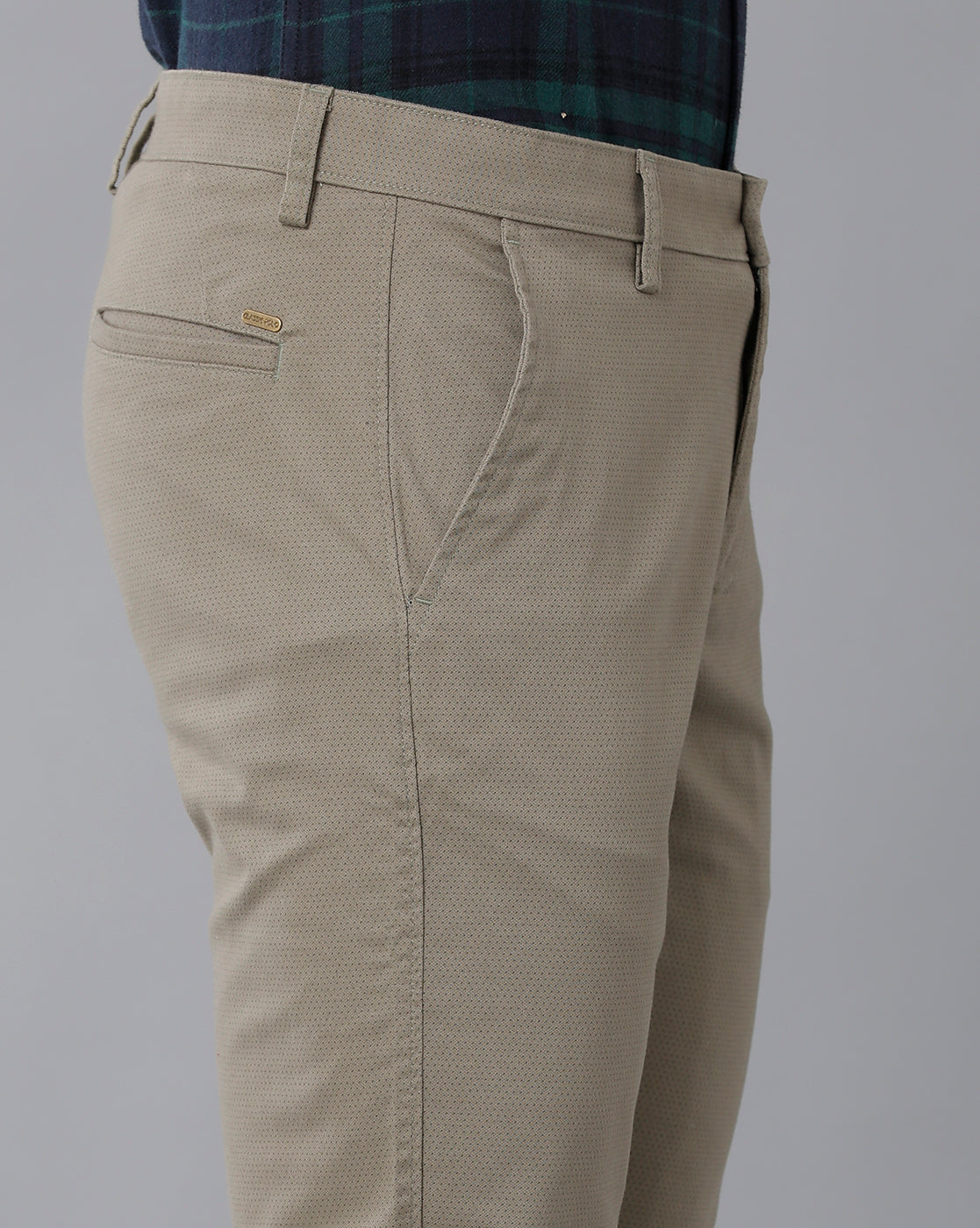 Classic Polo Men's 100% Cotton Moderate Fit Solid Olive Color Trouser | TO1-33 C-OLV