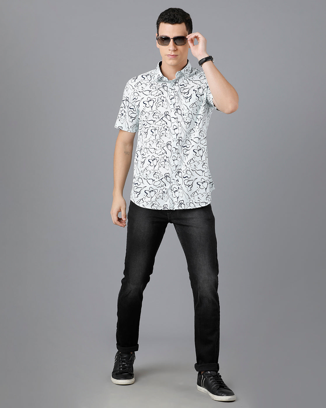 Classic Polo Mens Cotton Half Sleeve Printed Slim Fit White Color Spread Collar Woven Shirt | Sfd2- 14