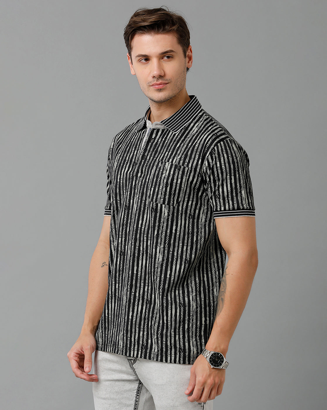 Classic Polo Men's Cotton Half Sleeve Printed Slim Fit Polo Neck Black Color T-Shirt | Scant - 19 B