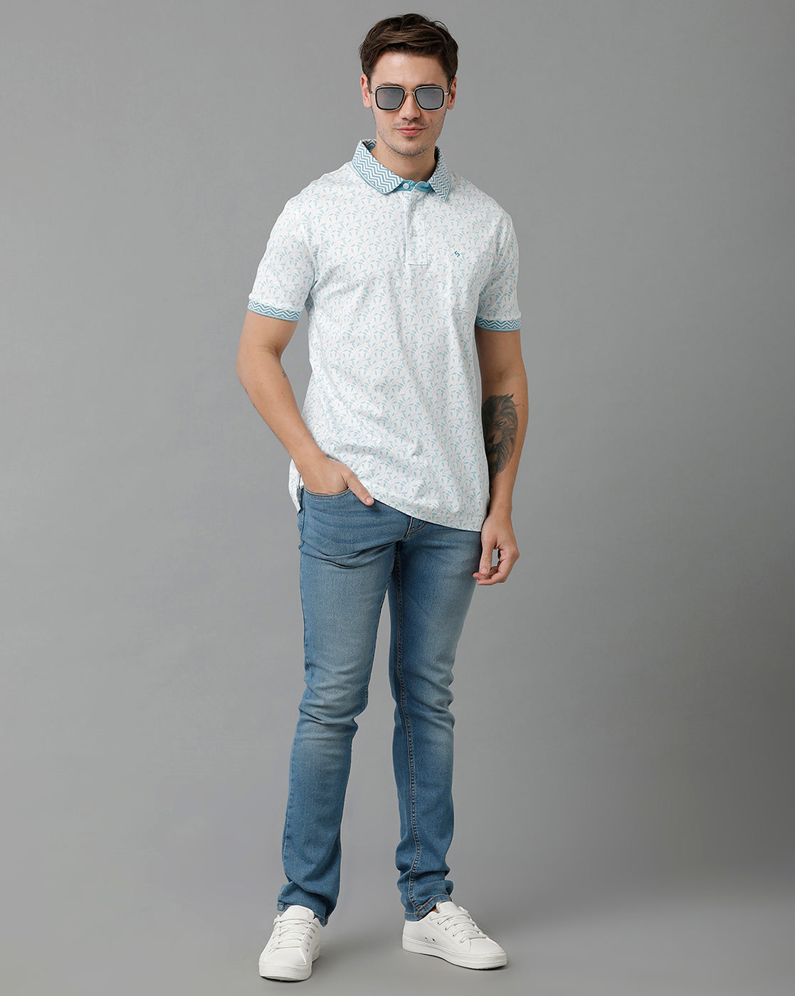 Classic Polo Men's Cotton Half Sleeve Printed Slim Fit Polo Neck White