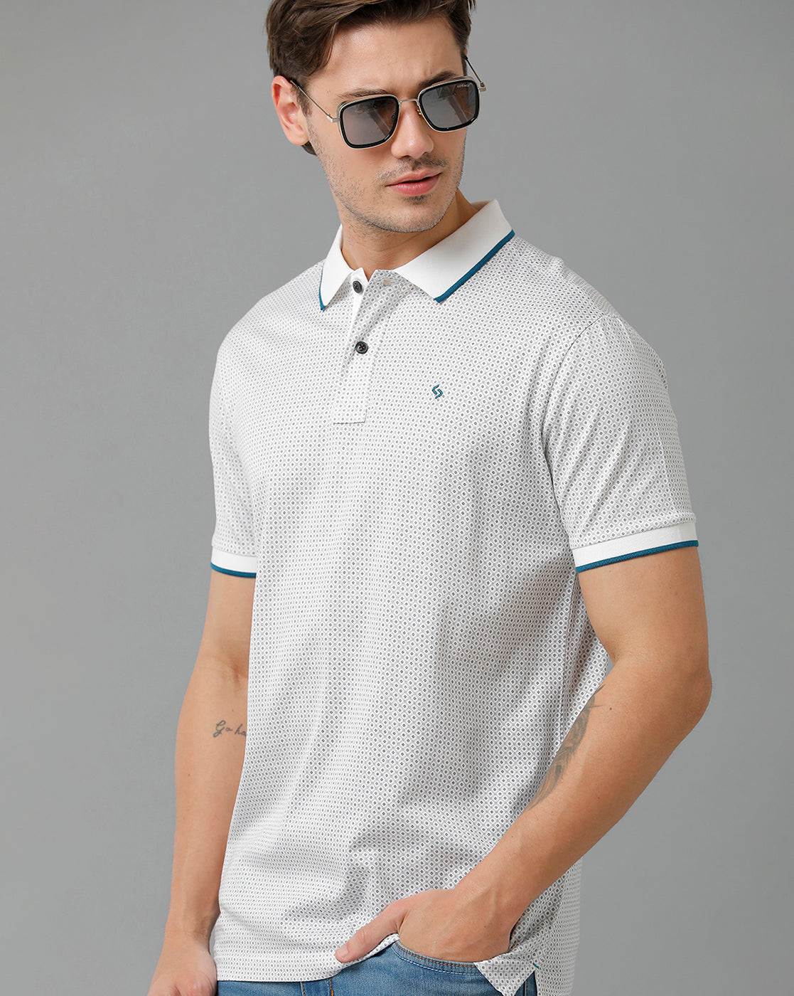 Classic Polo Men's Cotton Half Sleeve Printed Slim Fit Polo Neck White Color T-Shirt | Scant - 21 B