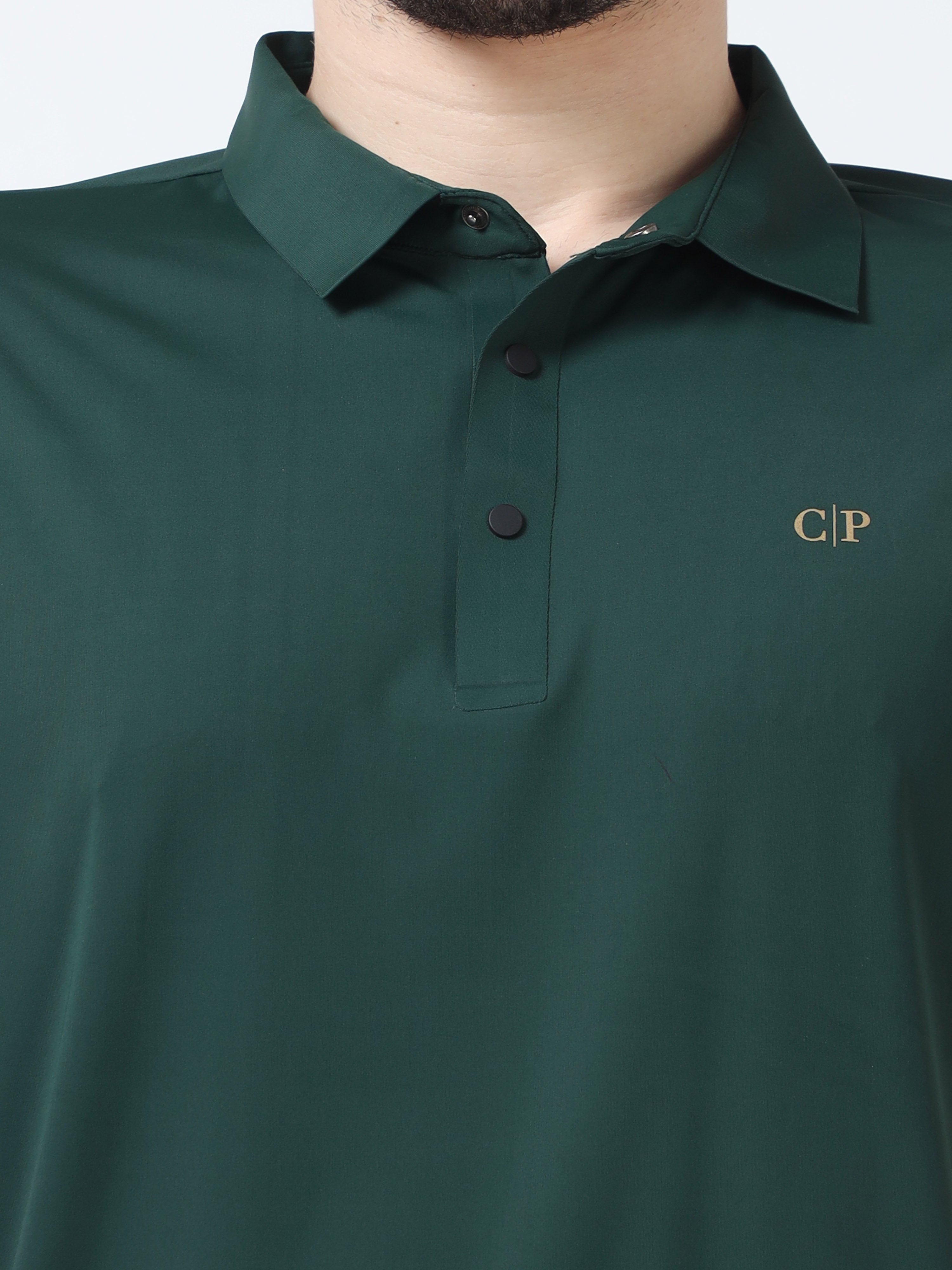 Classic Polo Men's Casual Solid Dark Green Half Sleeve T-Shirt | UNICO - 107 SF P